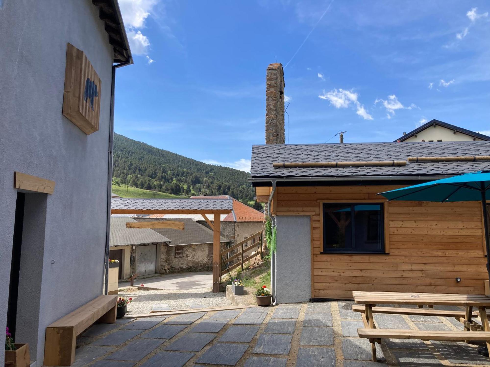 Maison Canelle Le Clos Des Ours Matemale Ngoại thất bức ảnh