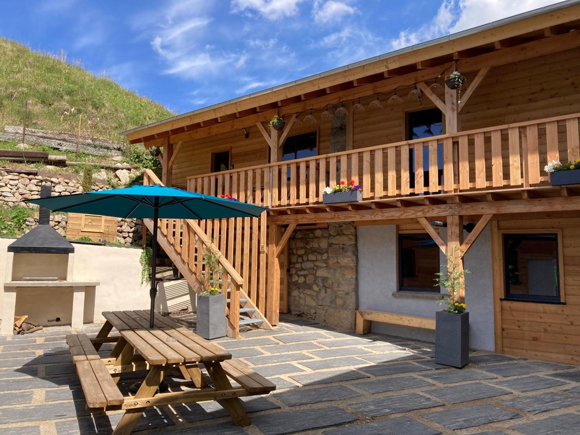 Maison Canelle Le Clos Des Ours Matemale Ngoại thất bức ảnh